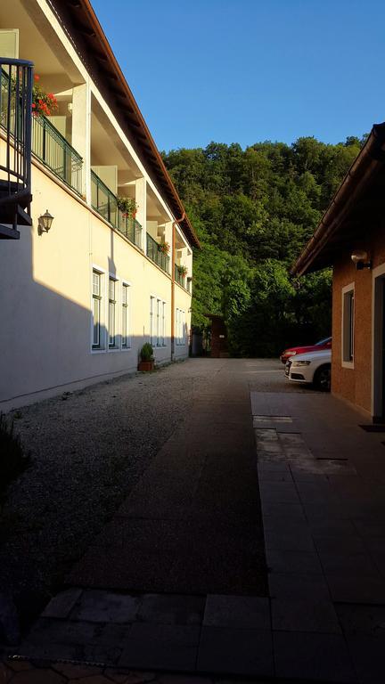 Pension Zierlinger Senftenberg Екстериор снимка